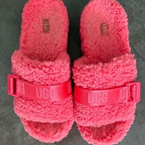 UGG Women’s Pink Fuzz Slide Sandals